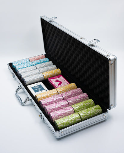 Pokerset - 500 sjetonger i medfølgende koffert og to kortstokker