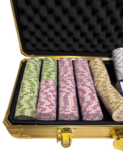 Pokerset Gull - 500 sjetonger i medfølgende koffert og to kortstokker